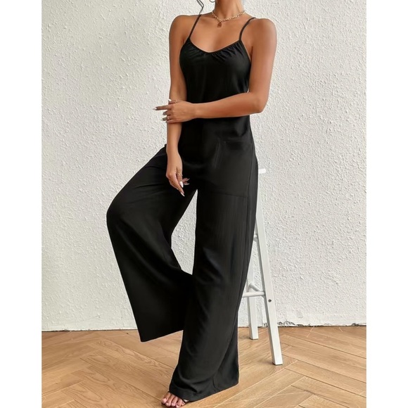 Black Wide Leg Jumpsuit Spaghetti Strap Jumper with Pockets Nwt - Picture 4 of 6